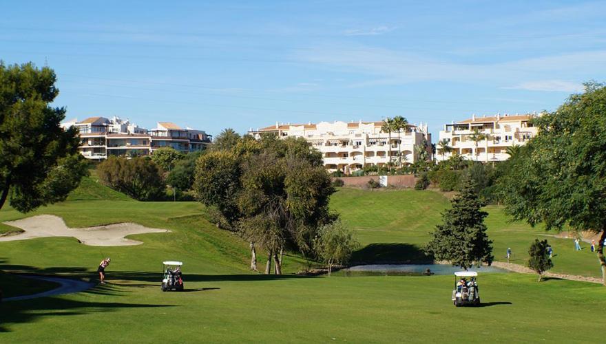 2 Bed Townhouse With Garden Patio Overlooking La Cala Cove & Sea